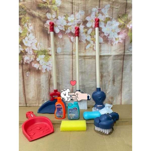 Đồ chơi bé làm việc nhà