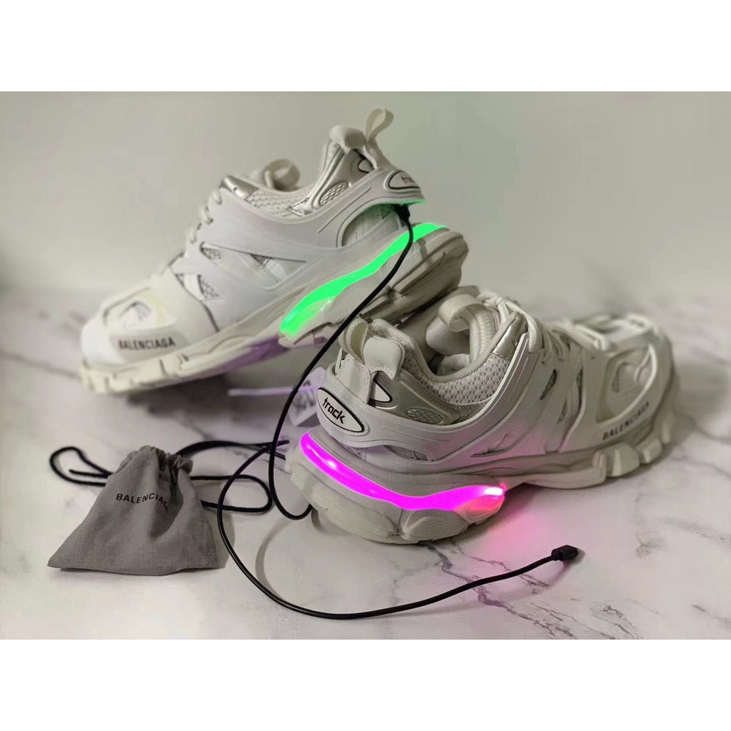 GIẦY THỂ THAO SNEAKERS NAM NỮ BA LEN TRACK LED MÀU FULL TRẮNG