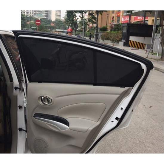 Rèm chắn nắng theo xe Nissan Sunny hút nam châm cao cấp