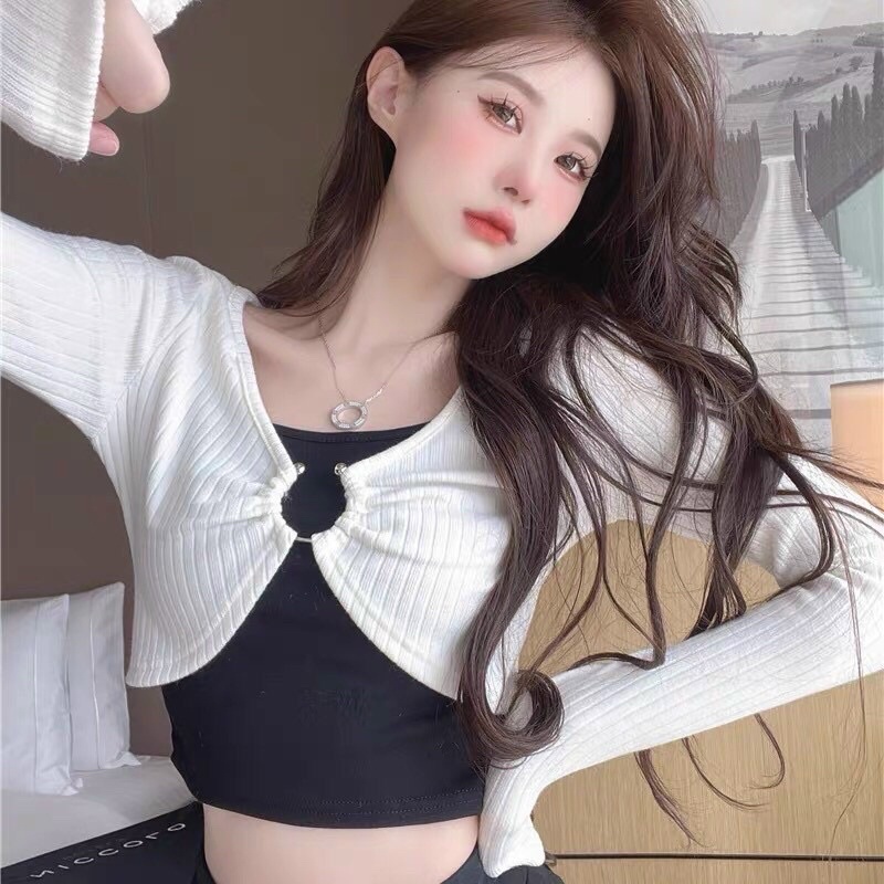 Áo croptop nữ, áo kiểu nữ tay dài phối áo trong nữ tính - 25 Store