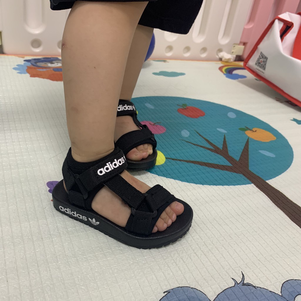 Giày sandal Adidas Neo X Pokemon chính hãng thoải mái cho bé