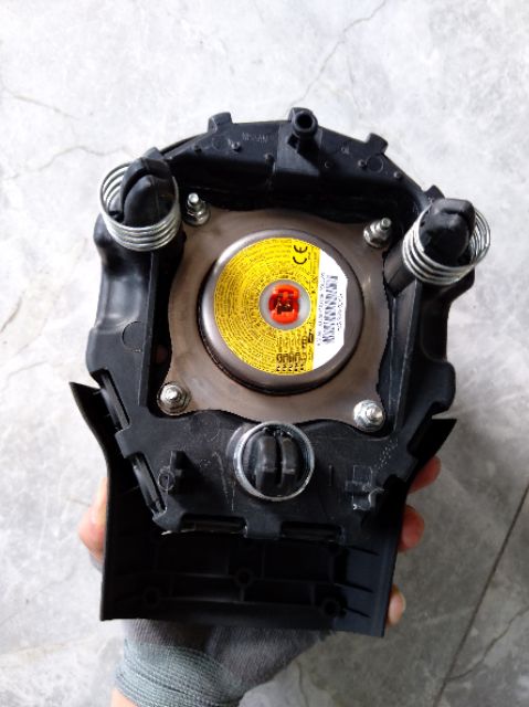 Túi khí lái Navara 2010 tháo xe chính hãng