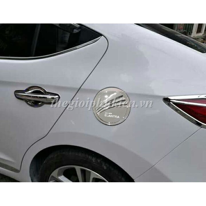 Ốp nắp bình xăng Hyundai Elantra 2018 -2021 mạ Crom( hàng chất )