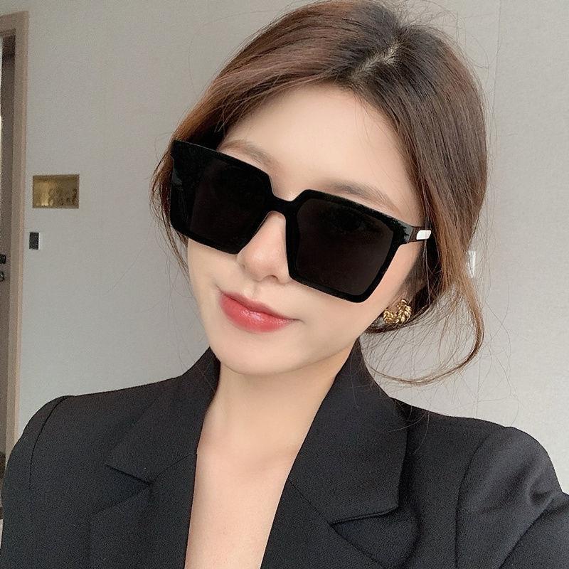 Kính GLMV Đen Trắng