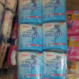 COMBO 2 Gói Băng vệ sinh Diana Sensi Cool Fresh siêu mỏng cánh 8 miếng t