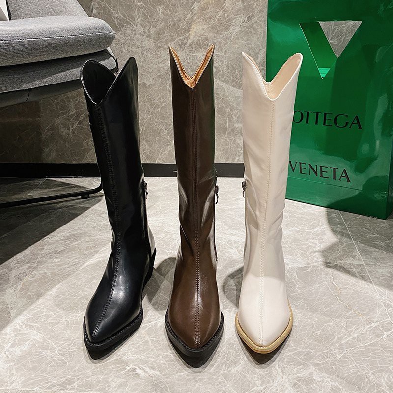 Boot cao bồi nữ cực cá tính, có khóa kéo tiện lợi