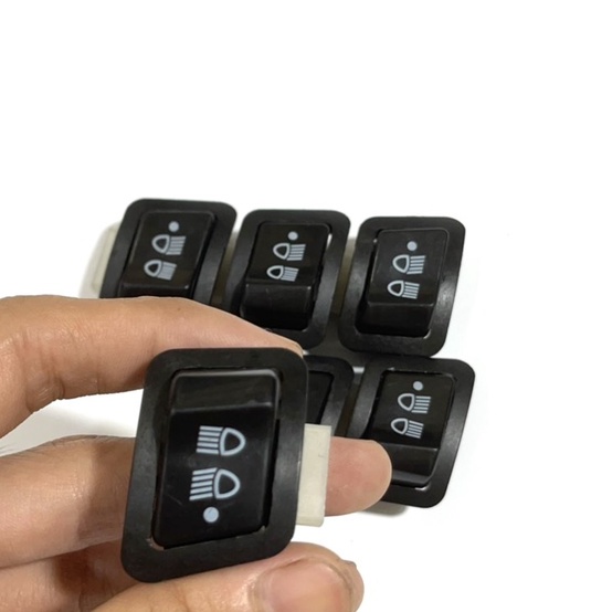 Công tắc Tắt Đèn Xe Máy Pha - Cos - Tắt Dành Cho Các Loại Xe -Blade -Wave Rsx 110cc-Vision110cc- Lead 125