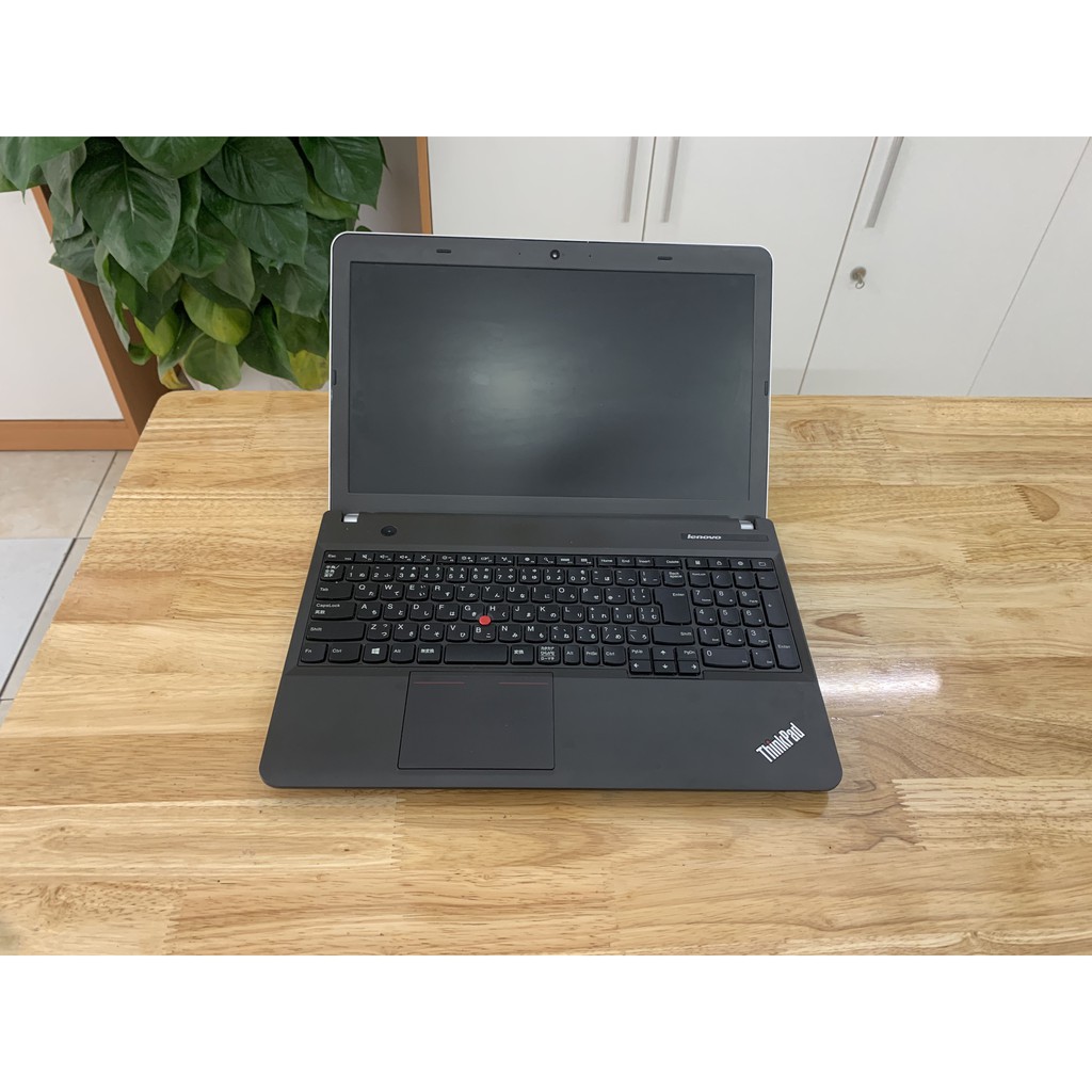 Laptop Lenovo E540 Core i5, Ram 4g, SSD 120G
