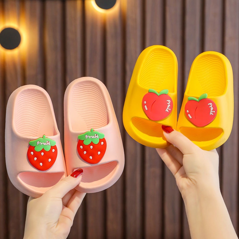 Dép Đi Trong Nhà Tắm Chống Trượt Thiết Kế Dễ Thương Cho Bé
