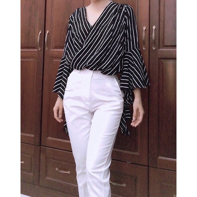 Áo kiểu tay loe độc đáo vnxk 48-52kg