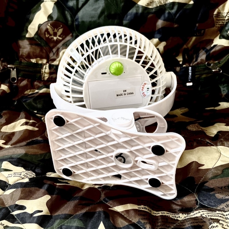 Quạt Sạc Kẹp MICKEY TD-806