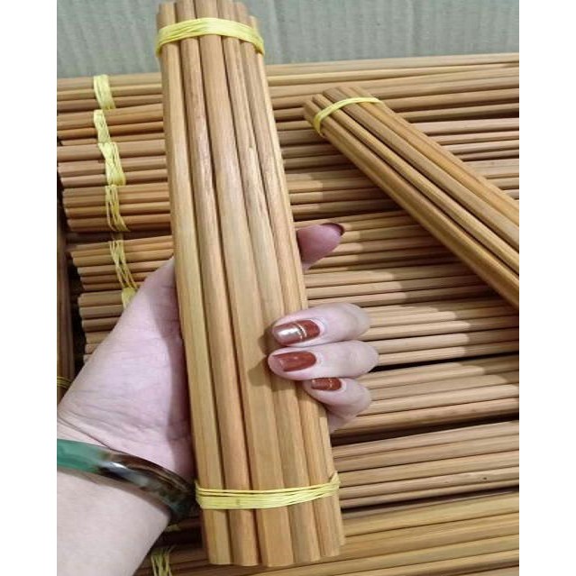 Bộ 10 đôi đũa tre làng Vác được vót tay đều thẳng đẹp