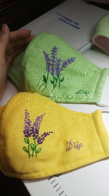 Khẩu trang thêu handmade | BigBuy360 - bigbuy360.vn