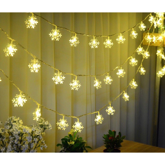 Dây đèn LED hình hoa tuyết dành cho trang trí không gian