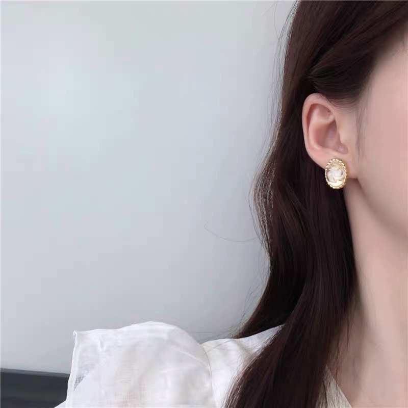 Hoa tai nhỏ phong cách cổ điển - Maben