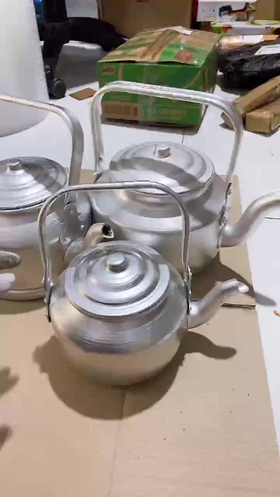 Ấm nhôm đun nước loại 1 lít, 3 lít và 5 lít