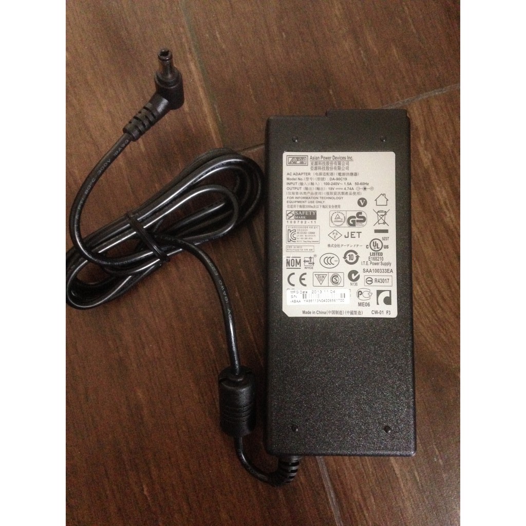 Nguồn 19v hàng tốt dùng cho router asus, sạc laptop kèm dây nguồn | BigBuy360 - bigbuy360.vn