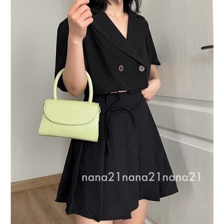 Set áo croptop và chân váy
