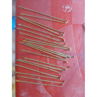 20 chân đồng khoan 3 lỗ