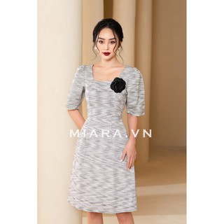 Đầm tay phồng nữ MIARA phối hoa phụ kiện, cổ vuông nữ tính, vải bố xước độc đáo DT42