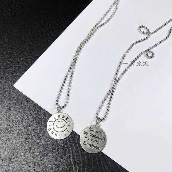 [Free Shipping] Dây Chuyền Chuỗi Hạt Tròn In Hình Mặt Trời Mặt Trời Mặt Cười Dễ Phối Đồ Thời Trang Cho Học Sinh 22129