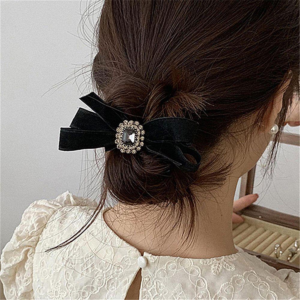 Dây Cột Tóc Đuôi Ngựa Bằng Vải Nhung 26 Kiểu Trang Nhã Dành Cho Bạn Nữ