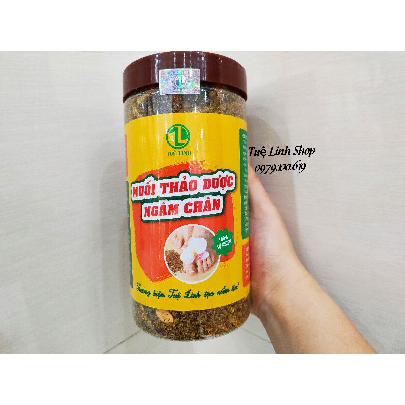 Muối thảo dược ngâm chân Tuệ Linh (hũ lớn 1kg)