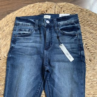 Quần jeans Seank Peek
