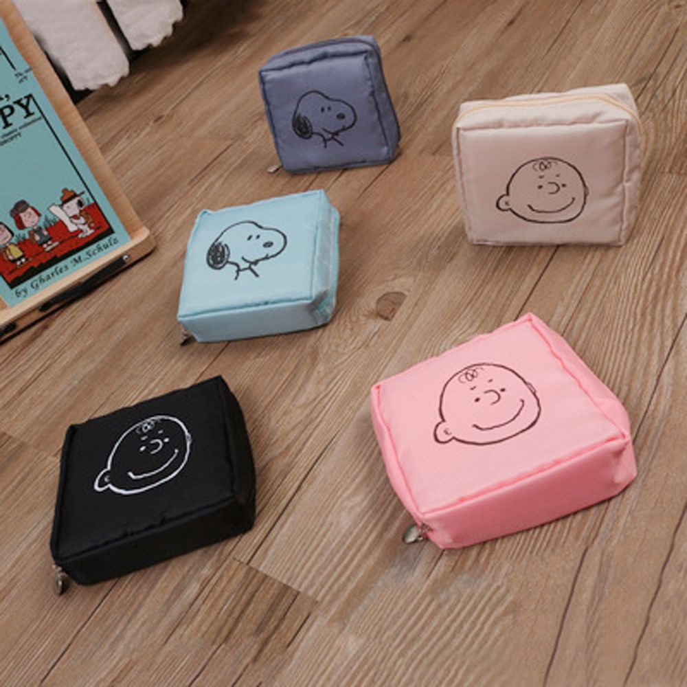 Túi Đựng Đồ Trang Điểm / Thẻ Tín Dụng / Tiền Xu Họa Tiết Hoạt Hình Snoopy Dễ Thương Cho Nữ81