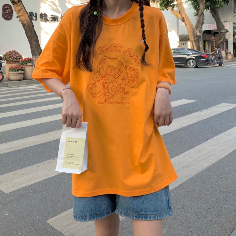 Áo thun ngắn tay thêu họa tiết xinh xắn dành cho nữ