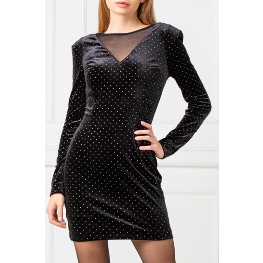 Đầm Guess vải nhung tay dài phối ren ngực