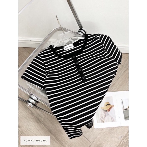 Áo zip tàu áo thun kẻ trắng đen