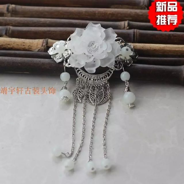 Cài tóc cổ trang