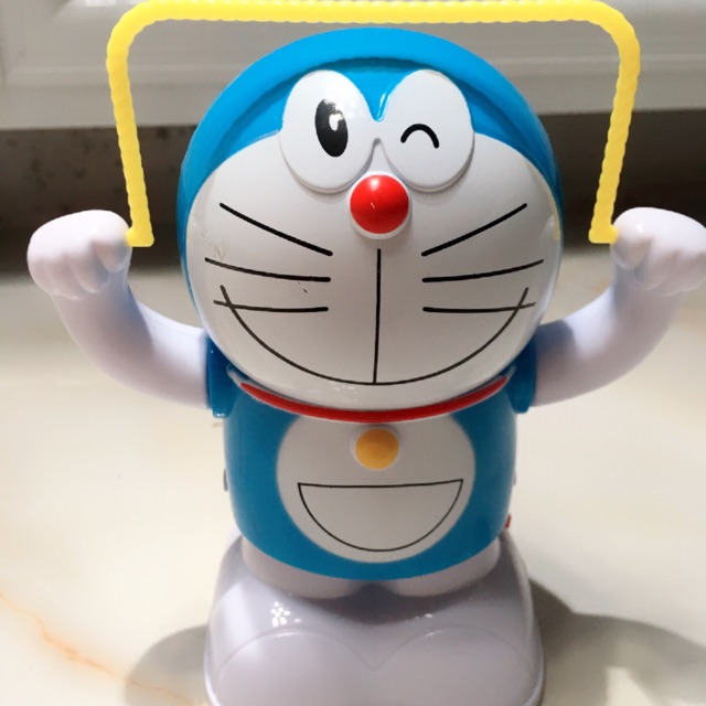 Đôremon nhảy dây