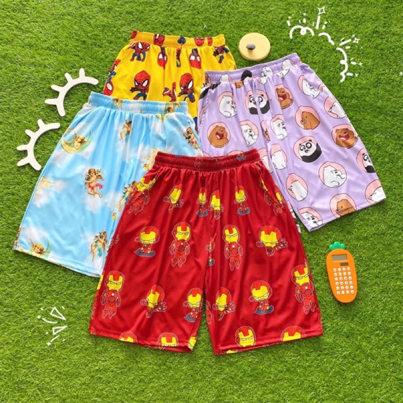 Quần short ngủ cartoon mặc ở nhà thoải mái, quần đùi thun lạnh form dài đầu gối có túi 2 bên cho nam và nữ