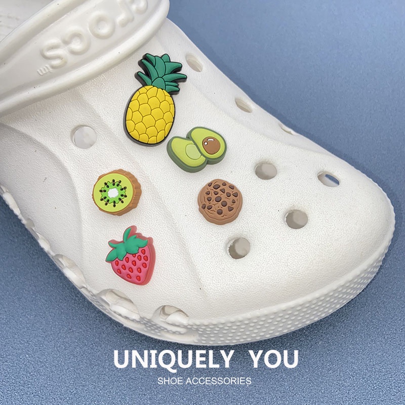 Crocs / jibbitz charms Phụ Kiện Khóa Hình Quả Bơ / Dâu Tây / Quả Bơ Trang Trí Giày DIY