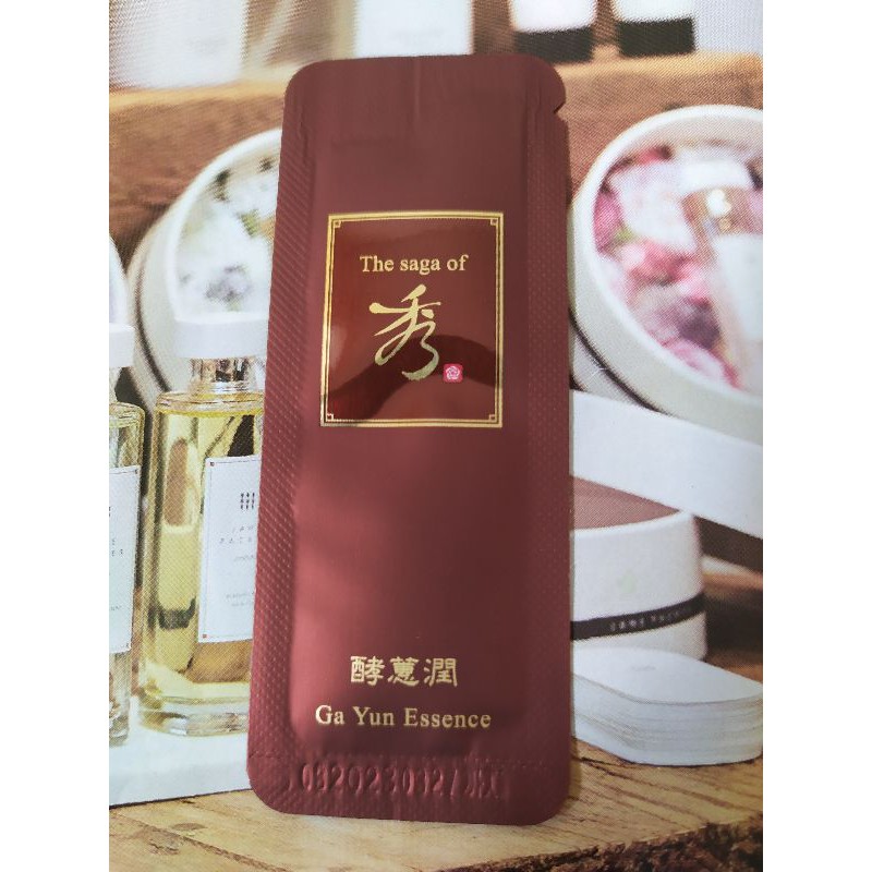 Sample tinh chất Sâm Đen trẻ hoá The Saga 1ml | BigBuy360 - bigbuy360.vn