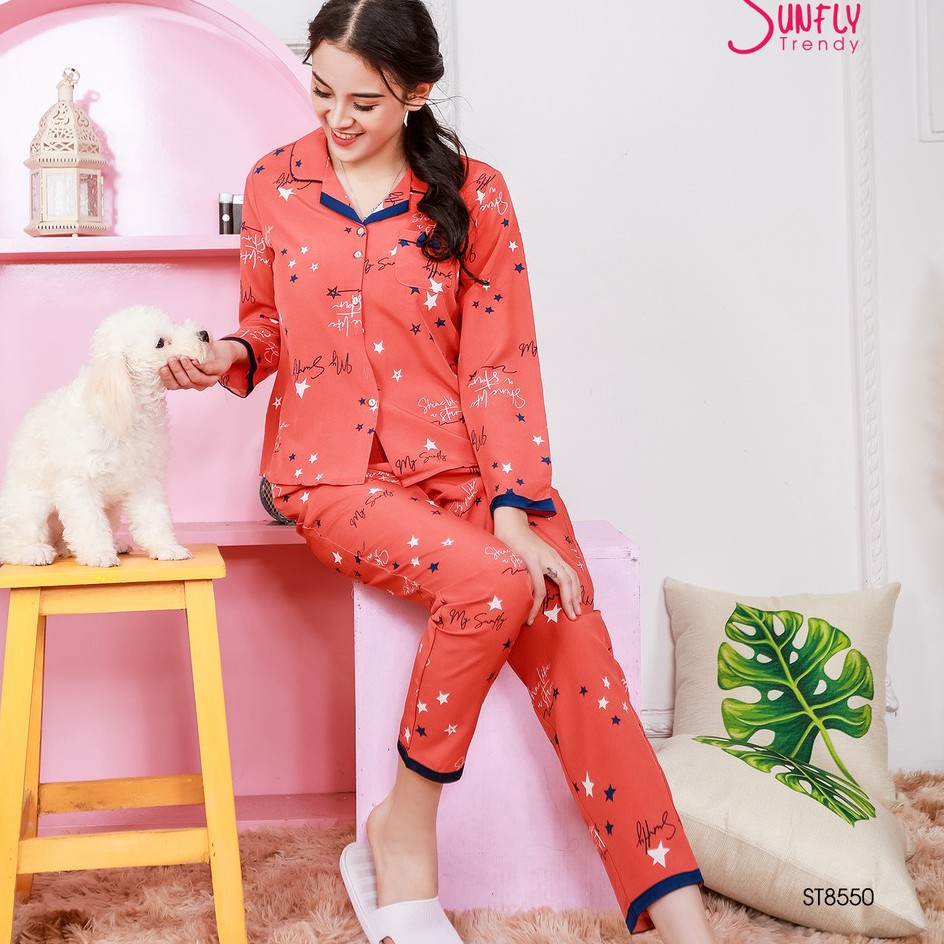 Đồ bộ Pijamas lụa SUNFLY áo dài tay, quần dài ST8550