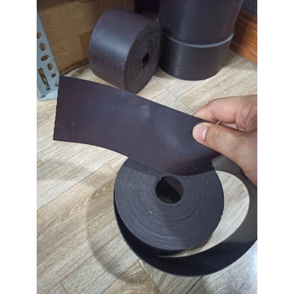 Thanh lý cuộn nam châm dẻo dày 1ly khổ rộng 7cm dài 5,10,15m giá rẻ bất ngờ