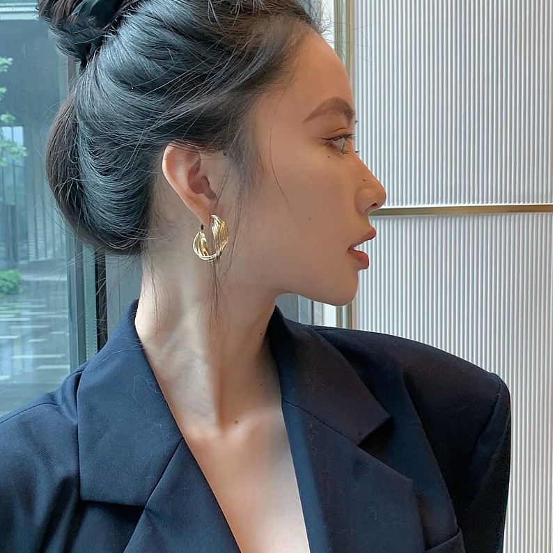 Bông Tai Hình Kim Băng Sang Trọng / Khuyên tai