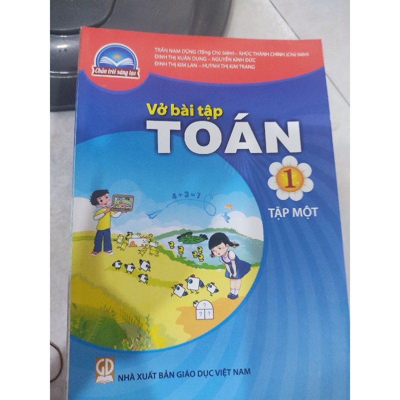 Vở bài tập toán lớp 1 tập 1(Bao kính,  dán nhãn)