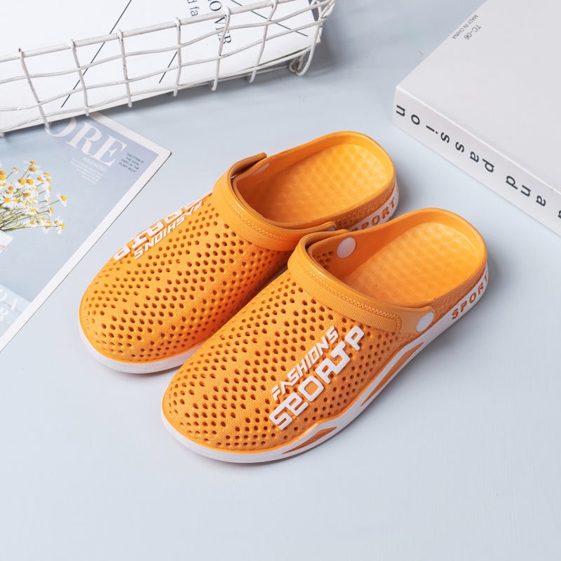 Dép bít mũi đi biển 5 kiểu dáng thời trang mùa hè cho cặp đôi size 40-44