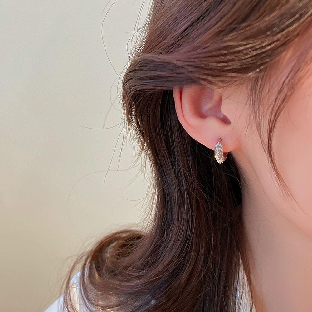 Khuyên Tai Vòng Màu Trơn Thời Trang Hàn Quốc Cổ Điển