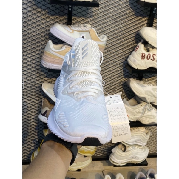 (Video cận cảnh) Giày thể thao sneaker alphabounce trắng full