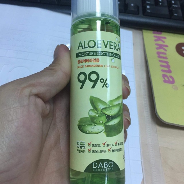 Xịt khoáng Dabo Aloe vera 100ml