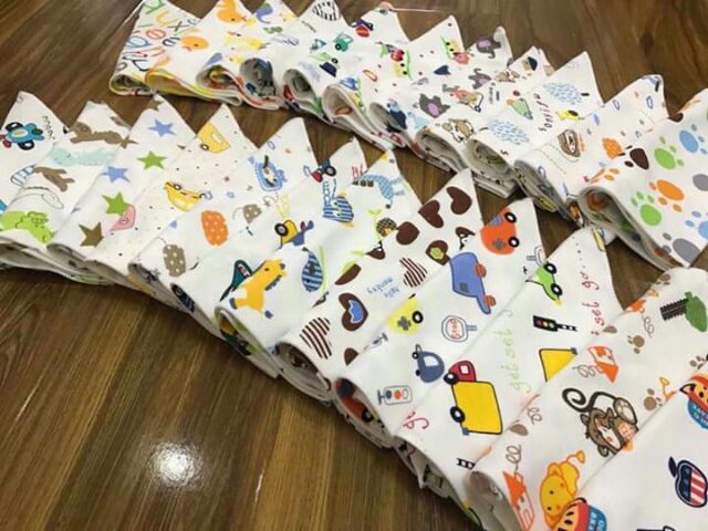 10 chiếc Yếm cho bé