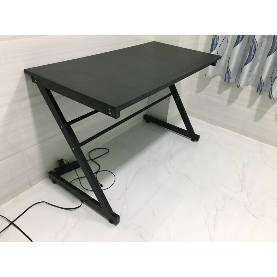 Bàn máy tính chân chữ Z chơi game giá rẻ ( 100x50x75) sắt hộp 25x50 | BigBuy360 - bigbuy360.vn