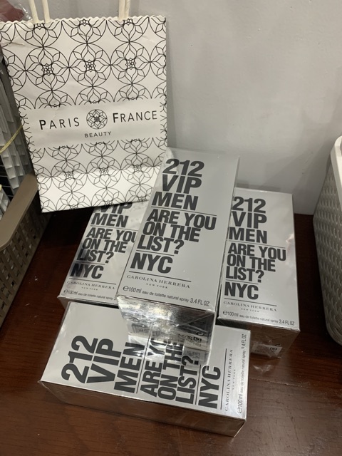 Nước hoa 212 vip men 100ml fulp seal | Thế Giới Skin Care