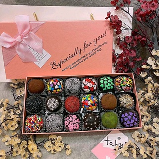 Socola Valentine mẫu 18 viên 💝