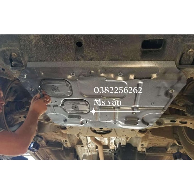 Ốp chắn gầm bảo vệ động cơ xe Honda CRV 2018 đến 2022